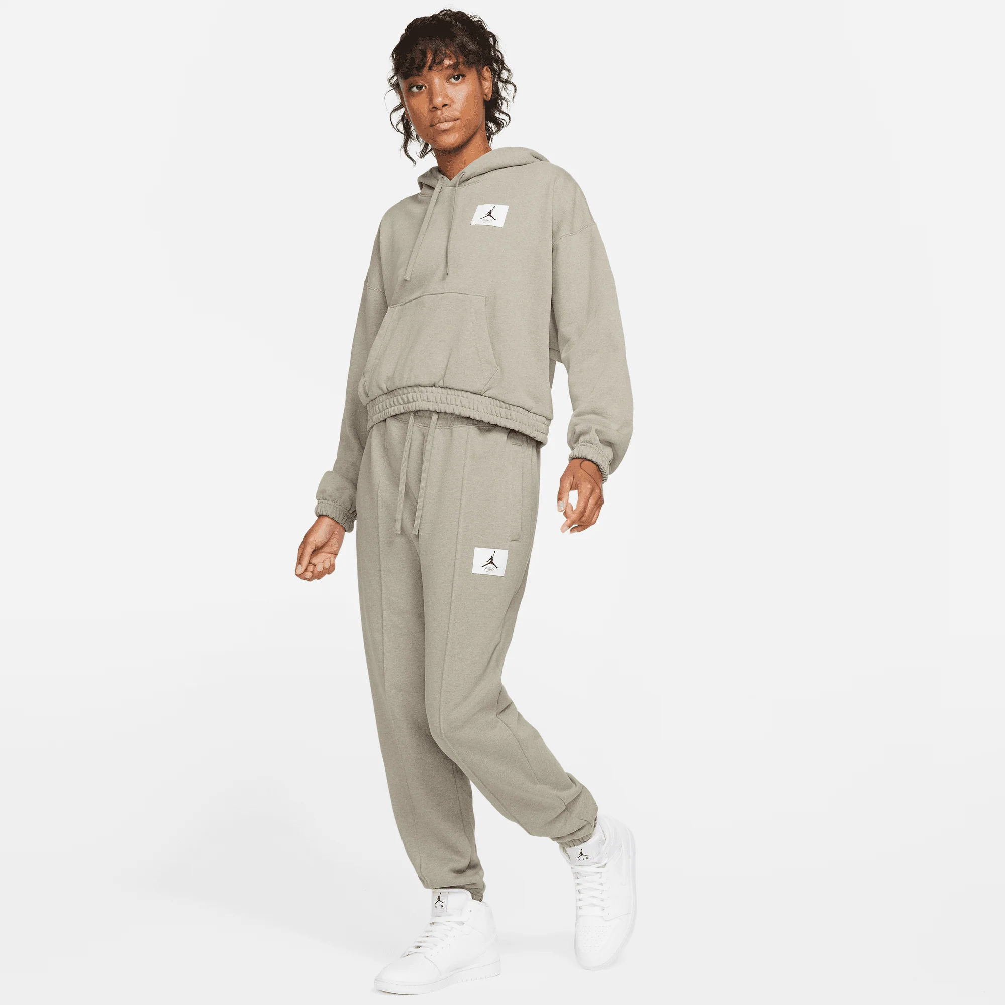 JORDAN HOODIE WOMENS ESSENTIAL- OLIVE - Image 4
