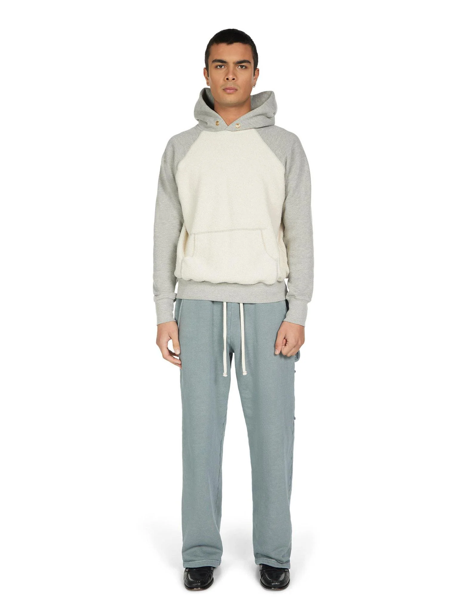 Les Tien Heavyweight Classic Raglan Hoodie Heather Grey - Image 2