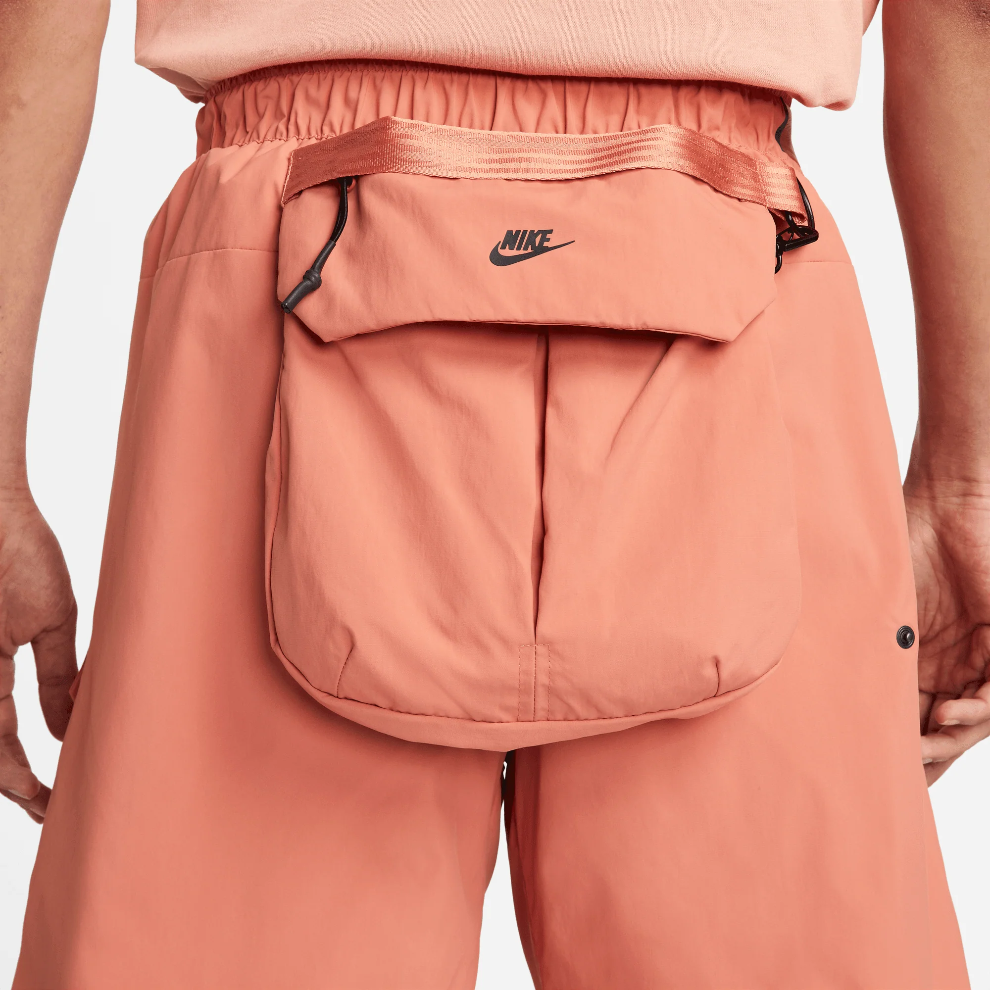 NIKE SW TECH PACK CARGO SHORTS (MADDER ROOT) - Image 5