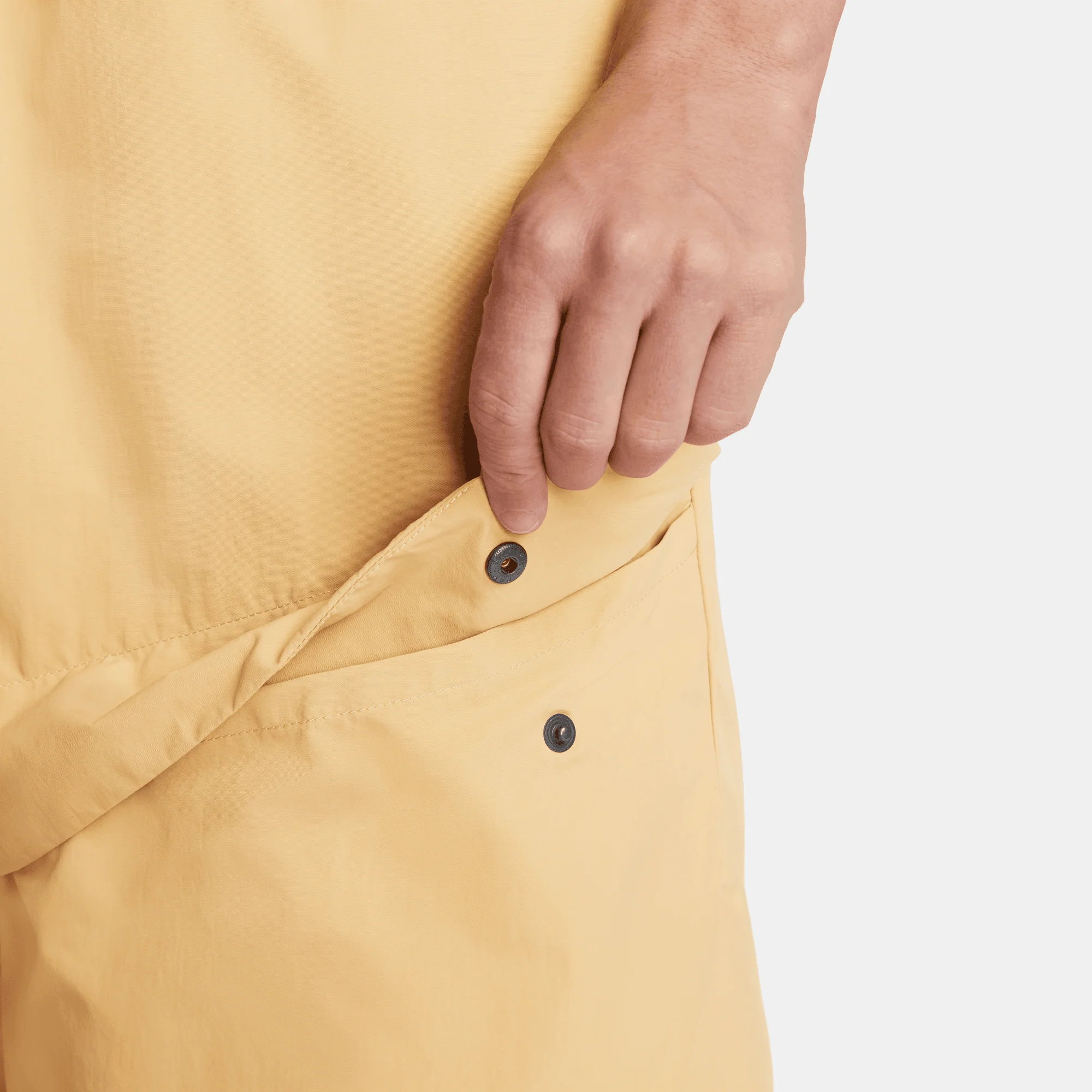 NIKE SW TECH PACK CARGO SHORTS (TWINE) - Image 5